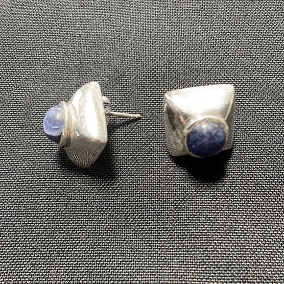 RARE Silpada Retired Sterling Silver & Sodalite post earrings - Picture 4 of 4